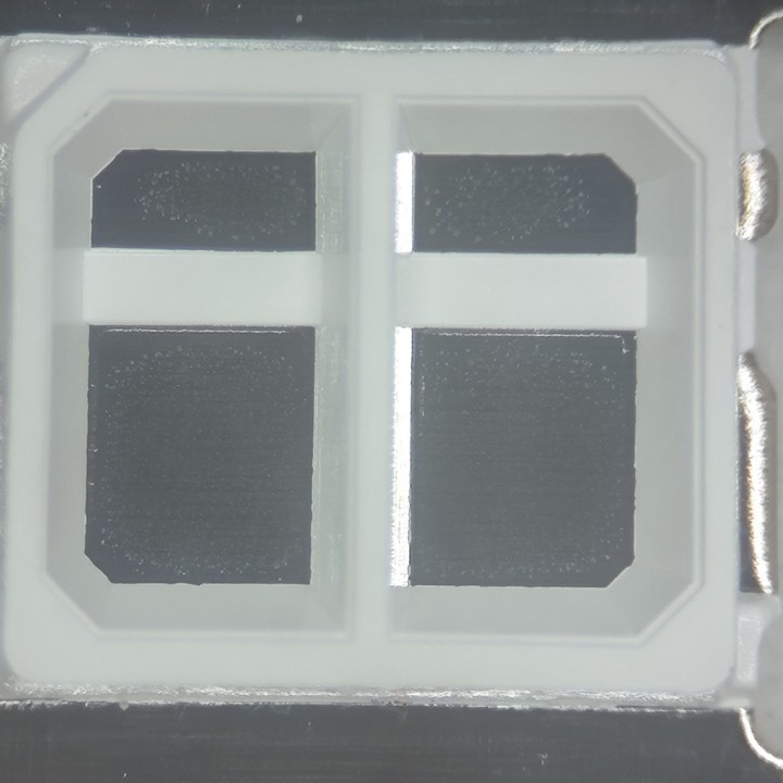 Dongguan LED bracket manufacturers produce 2835-16 rows of two-color four-legged brackets