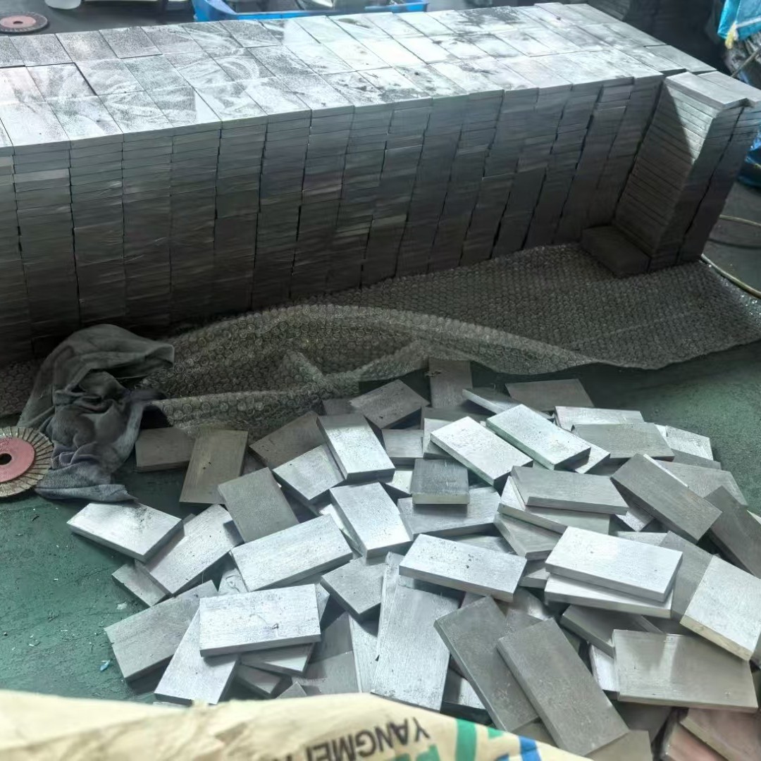 Manufacturer Supplies 718, 276-22 Nickel-Based Alloy Hastelloy Furnace Material Precision Furnace Material Scrap Utilization