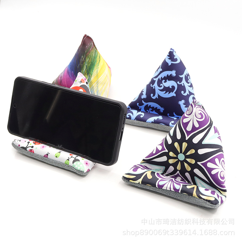 Microfiber mobile phone holder creative mobile phone cartoon bracket base can clean home office chasing drama gift wholesale