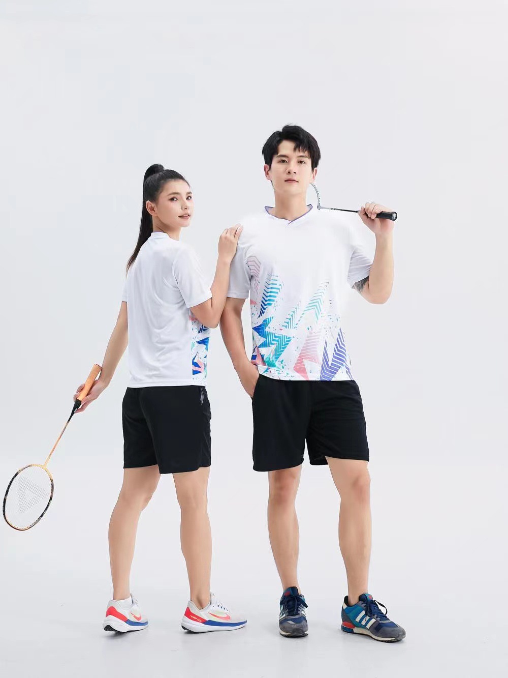 2024 New Badminton Clothes Jacket Men's and Women's Short Sleeve Quick-drying Breathable Sportswear Children's Table Tennis Training Clothes