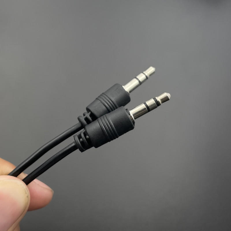 Aux Audio Cable 1.35m mm to 3.5mm Aux Cable Car Speaker Extension Cable Od2.6 Charging Cable
