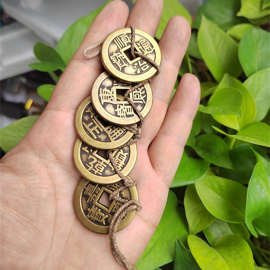 Pure copper feng shui five Emperor money ten Emperor money Kangxi Qianlong Shunzhi Tongbao fortune safe pressure threshold simulation copper money