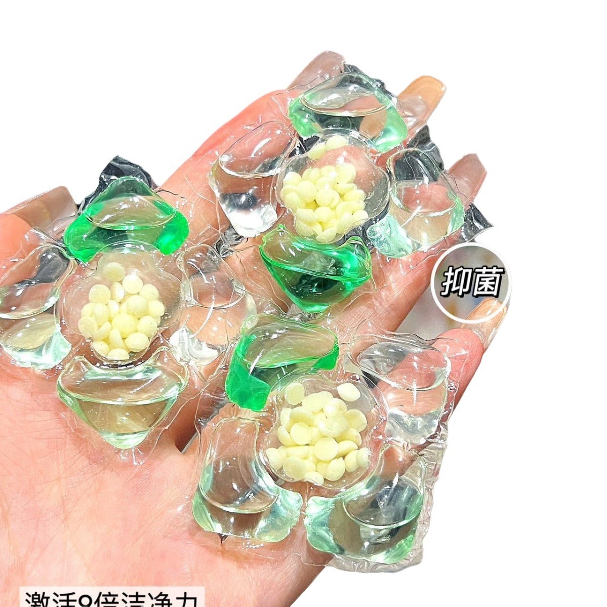 Camellia-Scented 5D Laundry Beads for Stain Removal, Long-Lasting Fragrance, Mite Removal, Antibacterial Concentrated Laundry Detergent Capsules