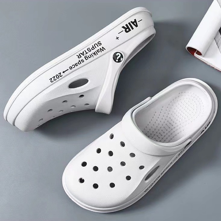 Men's Summer Outwear Soft-soled Doctor's Office Sandals Teenagers Breathable Baotou Sandals