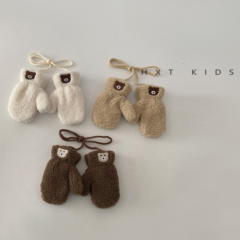 Children's Scarf and Gloves Two-Piece Set Winter Lamb Wool Super Cute Cute Bear Winter Baby Warm Cross Scarf