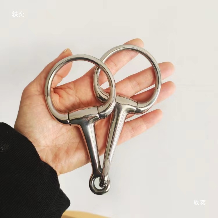 Stainless Steel 1551 Solid Egg-Shaped Two-Section Horse Shackle Metal Water Horse Fork 12.5cm Horse Gear Accessories