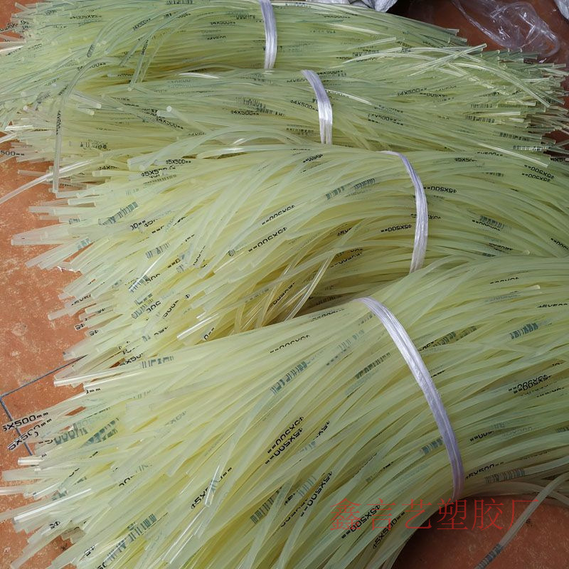 Imported yellow PU excellent force rubber rod rubber beef rod 90 degree polyurethane rod yellow hose imported solid rubber rod