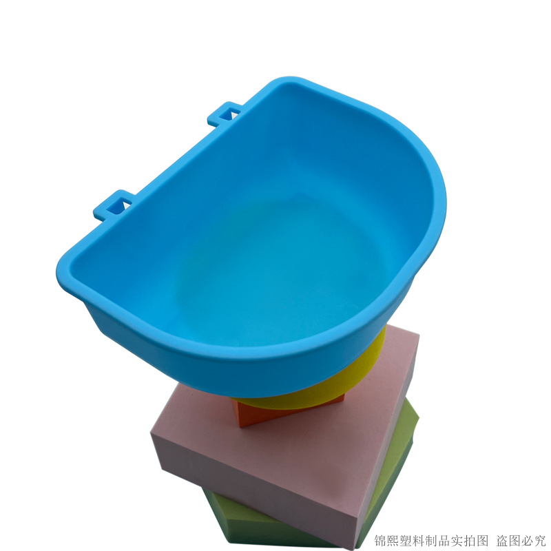 Factory wholesale plastic hanging Pet Bowl pet supplies plastic cat bowl dog bowl air box hanging bowl food basin