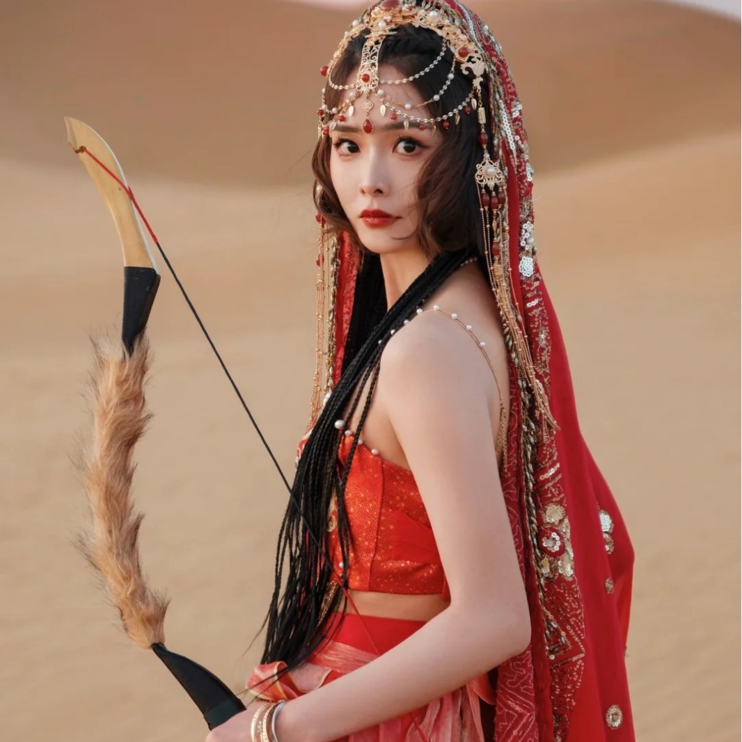 Western Region Dancer's Ancient Kingdom Princess Headdress Alien Style Ancient Style Tassel Flower Headwear Eyebrow Pendant Hair Accessories Travel Beat Headdress