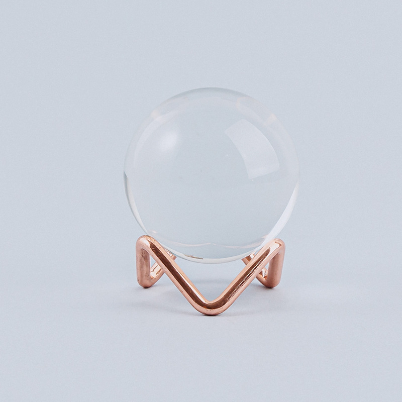 Source manufacturers metal stone jade display stand ore crystal stand stone cluster base ornaments