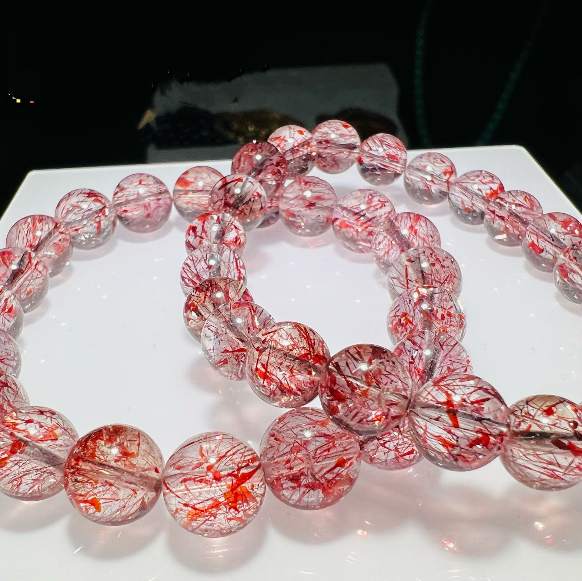 [Collection] Golden Strawberry Bracelet Natural Color Red Super Seven Golden Strawberry Crystal Bracelet String Mica Hair Crystal Three-round Backbone