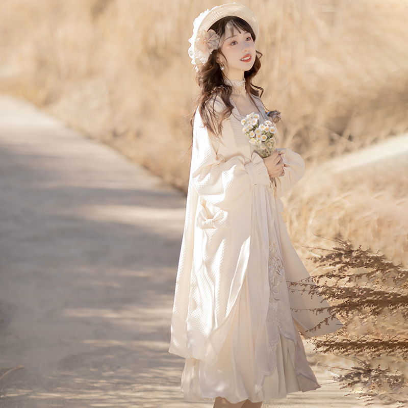 Original design new flower set Hanfu women's Han element coat suspenders skirt suit autumn and winter 8495