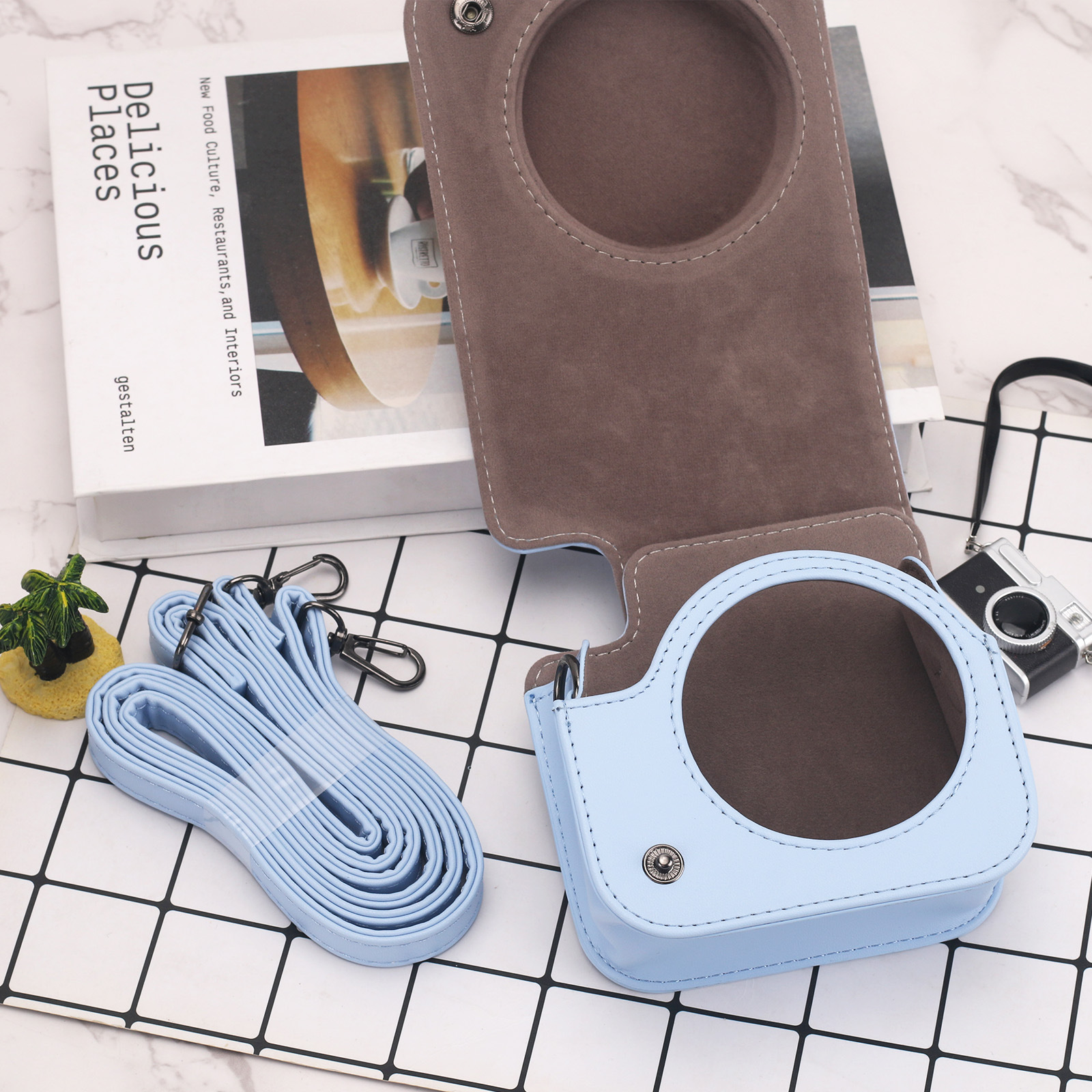 New Fuji polaroid solid color mini12 special solid color camera with color number camera bag iron deduction diagonal span