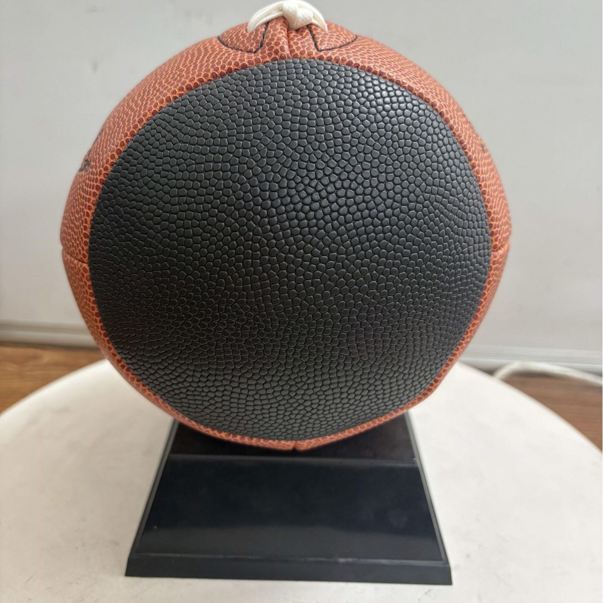 No. 6 Throwing Ball Pu Leather American Handball Primary and Secondary School Students Outdoor Sports Leisure Entertainment Toy Ball