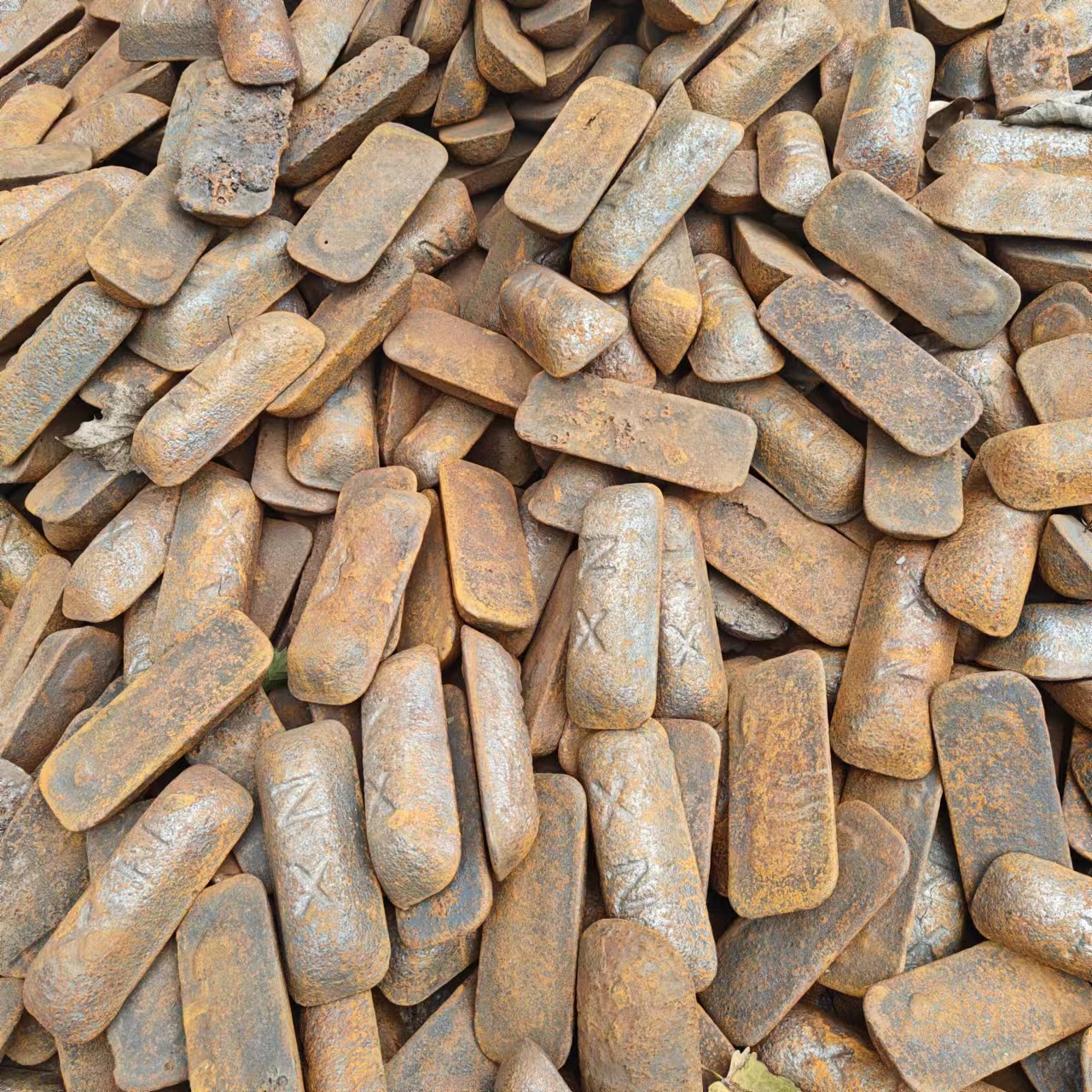 Spot White Iron, Special Bread Iron for Making Iron Flowers, Crispy and Easy to Break, Bar Cast Iron Block, Small and Good Color