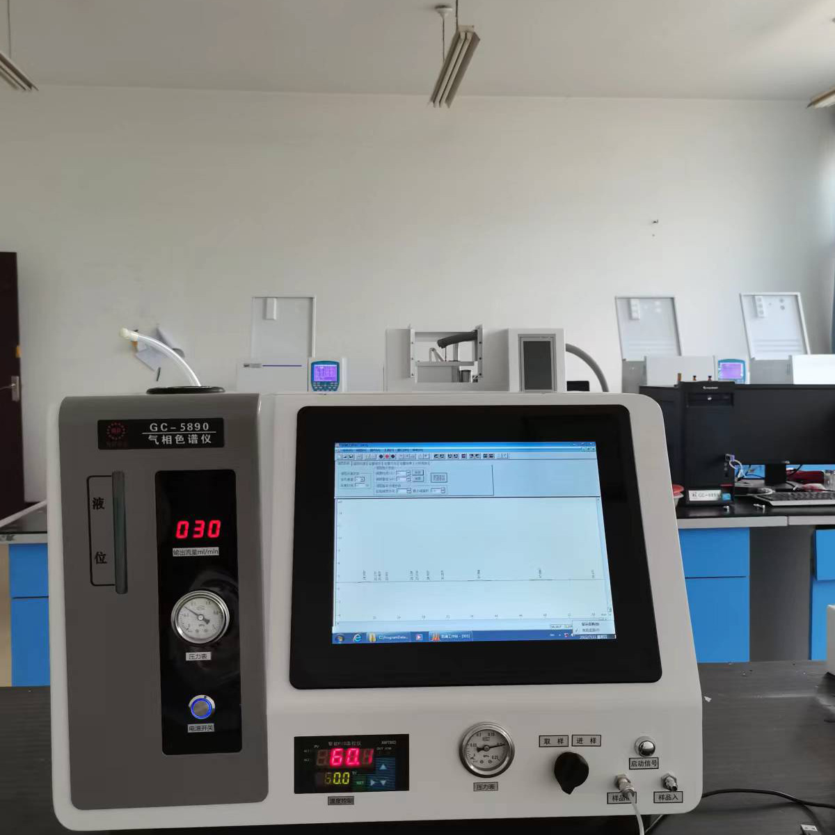 Supply GC-5890 Gas Analyzer Liquefied Gas Analysis Dedicated (computer All-in-one Machine)