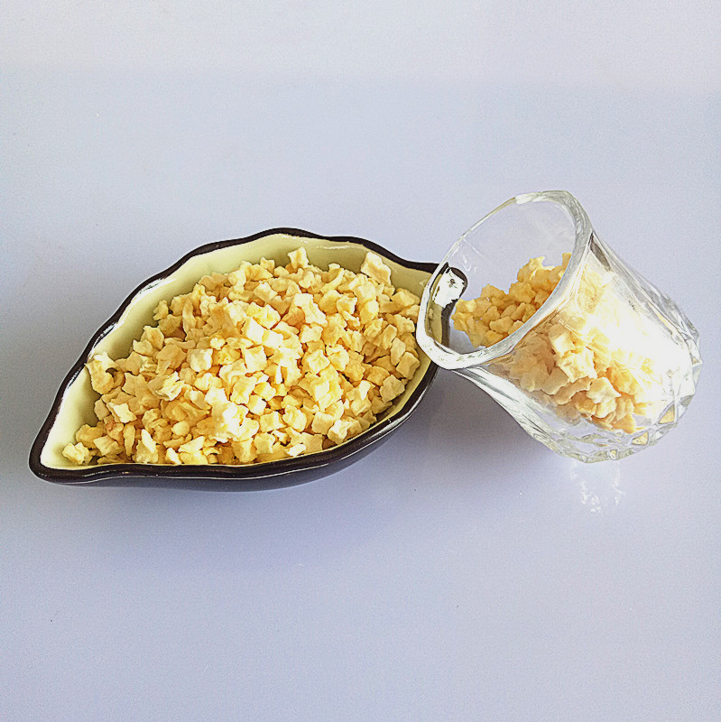 Manufacturer Supplies Dehydrated Apples Diced Apples Specifications 5X5Mm10X10Mm Dried Apples Wholesale