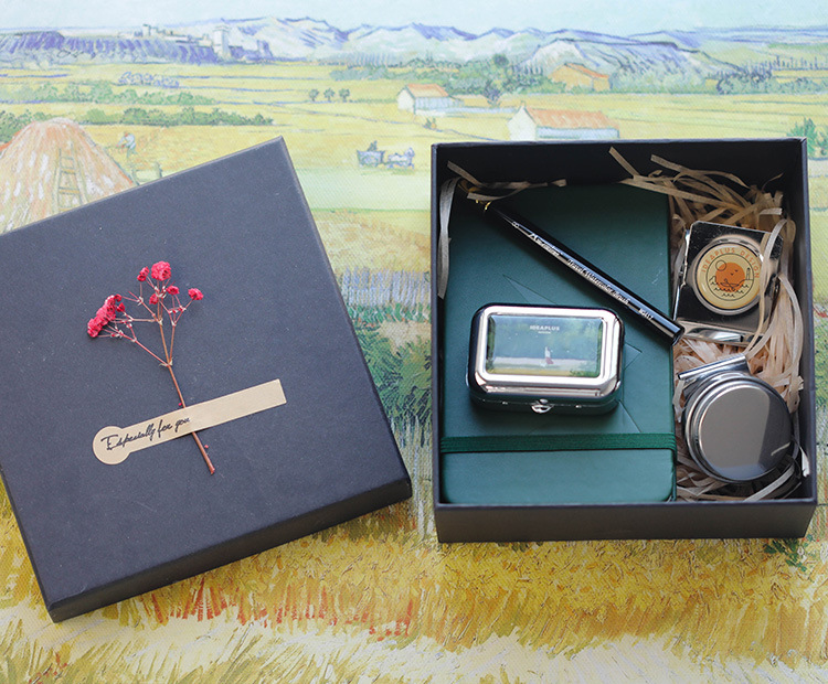 Mini Travel Solid Watercolor Paint Set Small Shimink Paint Portable Packaging Box for Sketching and Painting