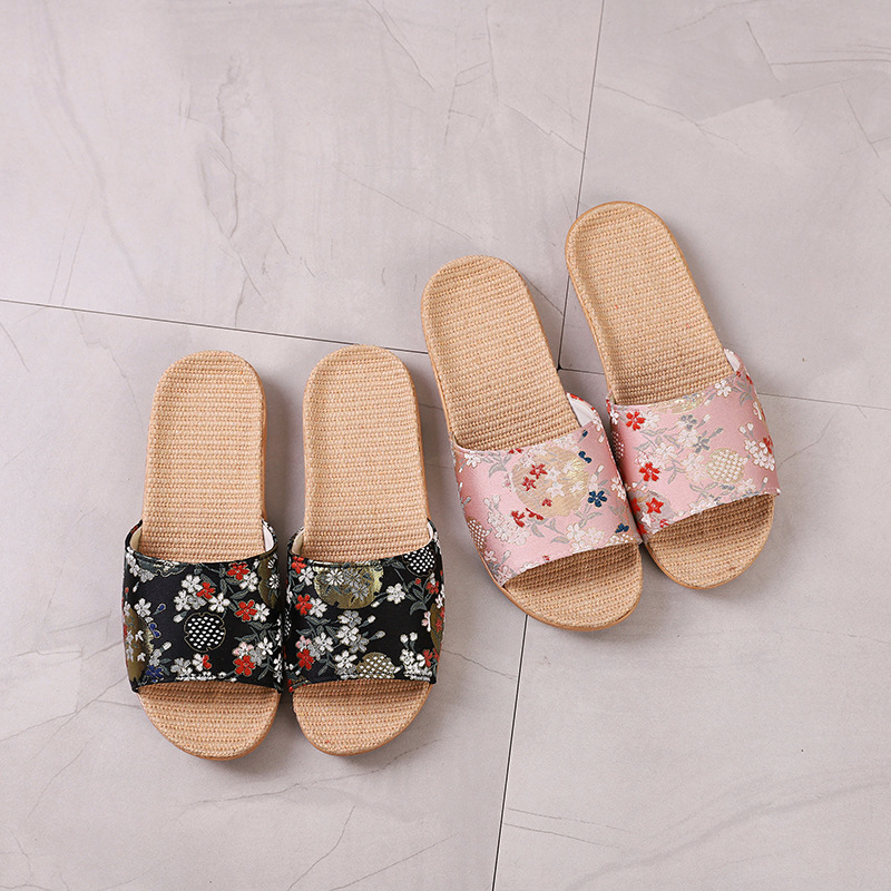 Guofeng embroidered linen slippers high sense lovers spring four seasons home non-slip opening factory direct a generation of hair