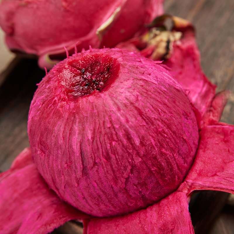 Guangxi Red Dragon Fruit Fresh Fruit Straight Hair Raw Red Meat Dragon Fruit Fresh One Piece Drop Shipping from the Origin