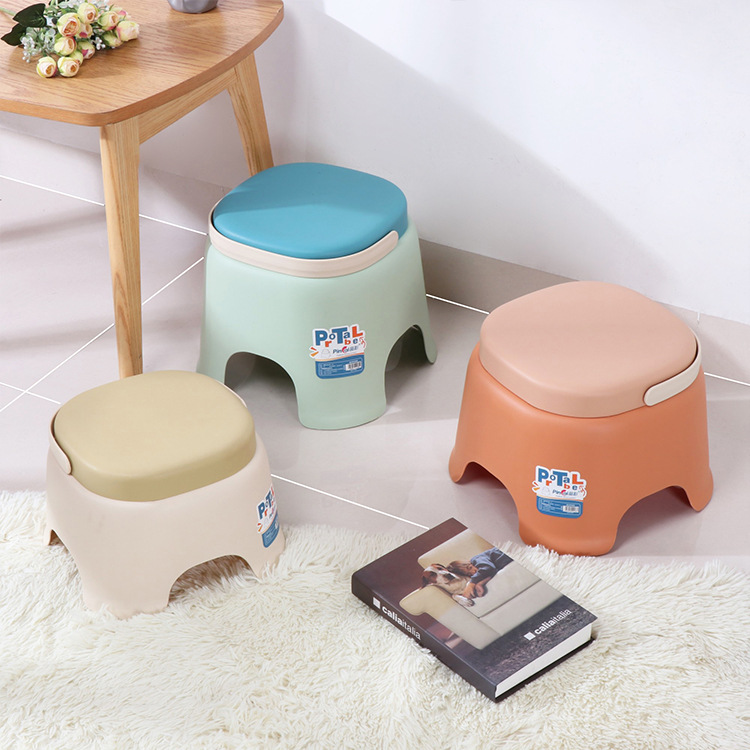 Household Plastic Stool Portable Small Stool Creative Low Stool with Handle Bathroom Coffee Table Shoe Changing Small Bench 4169