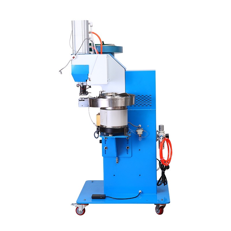 Full-automatic punching corns machine air-eye machine double-sided riveting machine punch-free four-button corns machinery and equipment