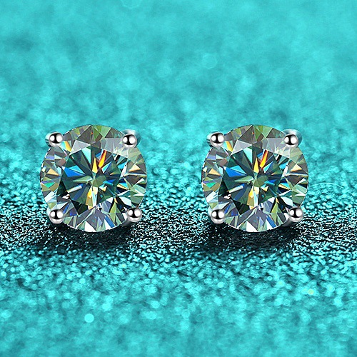Cross-border hot four-claw earrings 925 sterling silver body silver 1/2/3 karat color simulation moissanite earrings wholesale