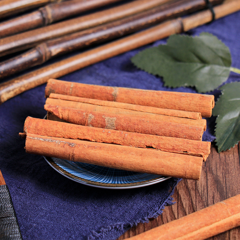Cinnamon Chinese Herbal Medicine Wholesale Peeled Cinnamon Aromatherapy Seasoning Decorative Cinnamon Stick Smoke Cinnamon Can Grind Cinnamon Powder for Free