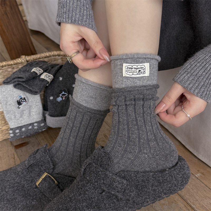 Gray Autumn and Winter New Sheep Wool Embroidered Soft Striped Mid-Calf Socks Korean Polka Dot Socks Women's Slouch Socks
