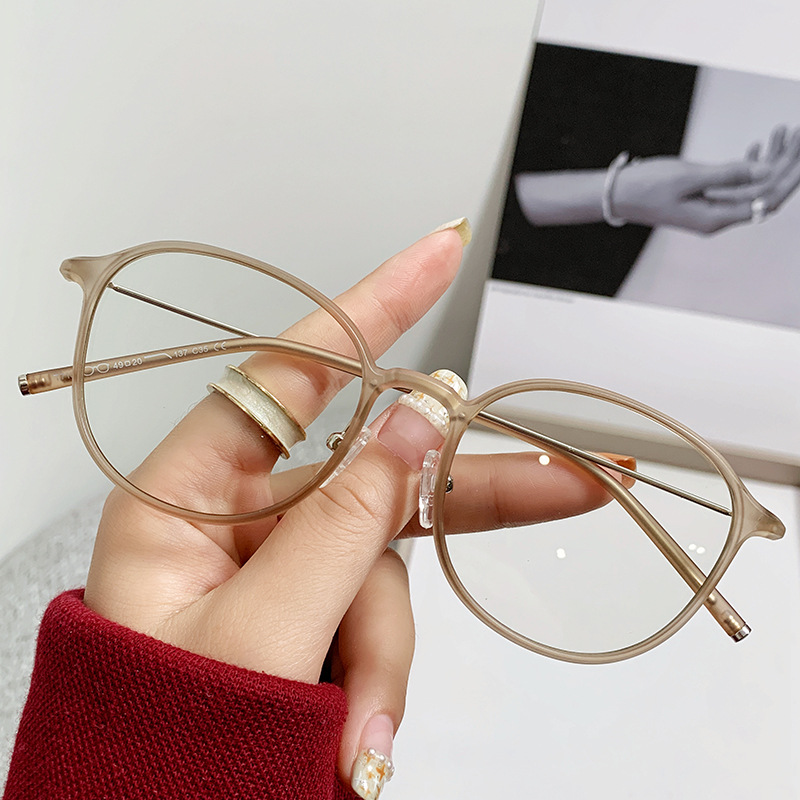 T7182 Korean-style round thin frame light myopia glasses frame women's plain-looking net-popular red book literary and artistic flat mirror men's fashion