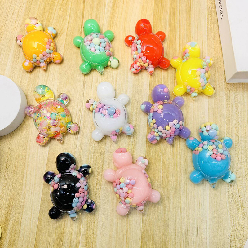 Creative Liquid Oil-Filled Luminous Turtle Keychain Quicksand Matching Pendant Exquisite Couple Bag Charm