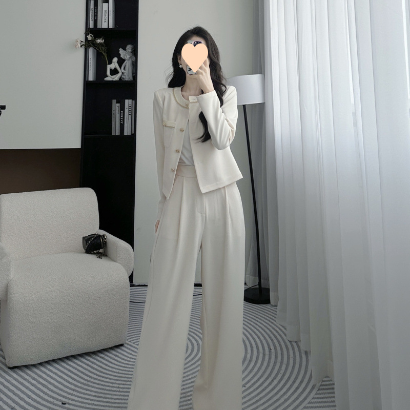 2025 Women's Autumn New Elegant Casual Fashion Youthful Chanel-Style Top and Pants Set