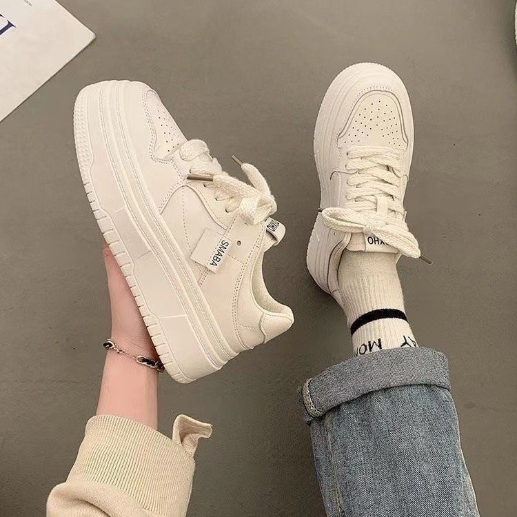Foreign trade wholesale thick-soled white shoes for women 2023 autumn new fashion ins student casual shoes Sports Board Shoes