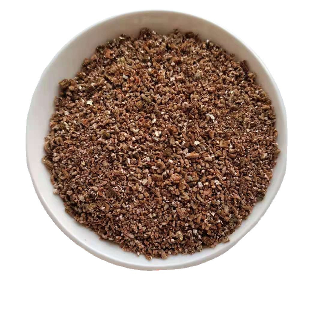 Supply of Spot Raw Vermiculite Flakes No. 4 Flakes No. 5 Raw Vermiculite Vermiculite Powder for Thermal Insulation and Fire Protection Xinjiang White Vermiculite