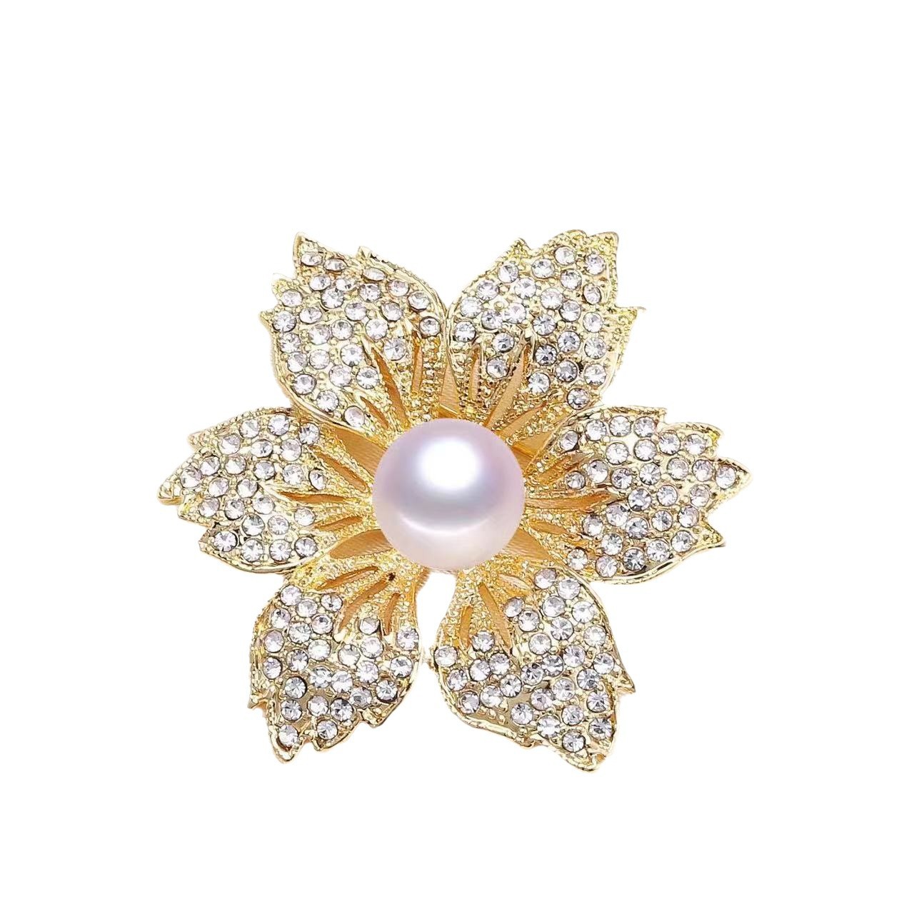 Unique design pearl love brooch 2024 new fashion autumn and winter corsage South Korea women's delicate pin accessories