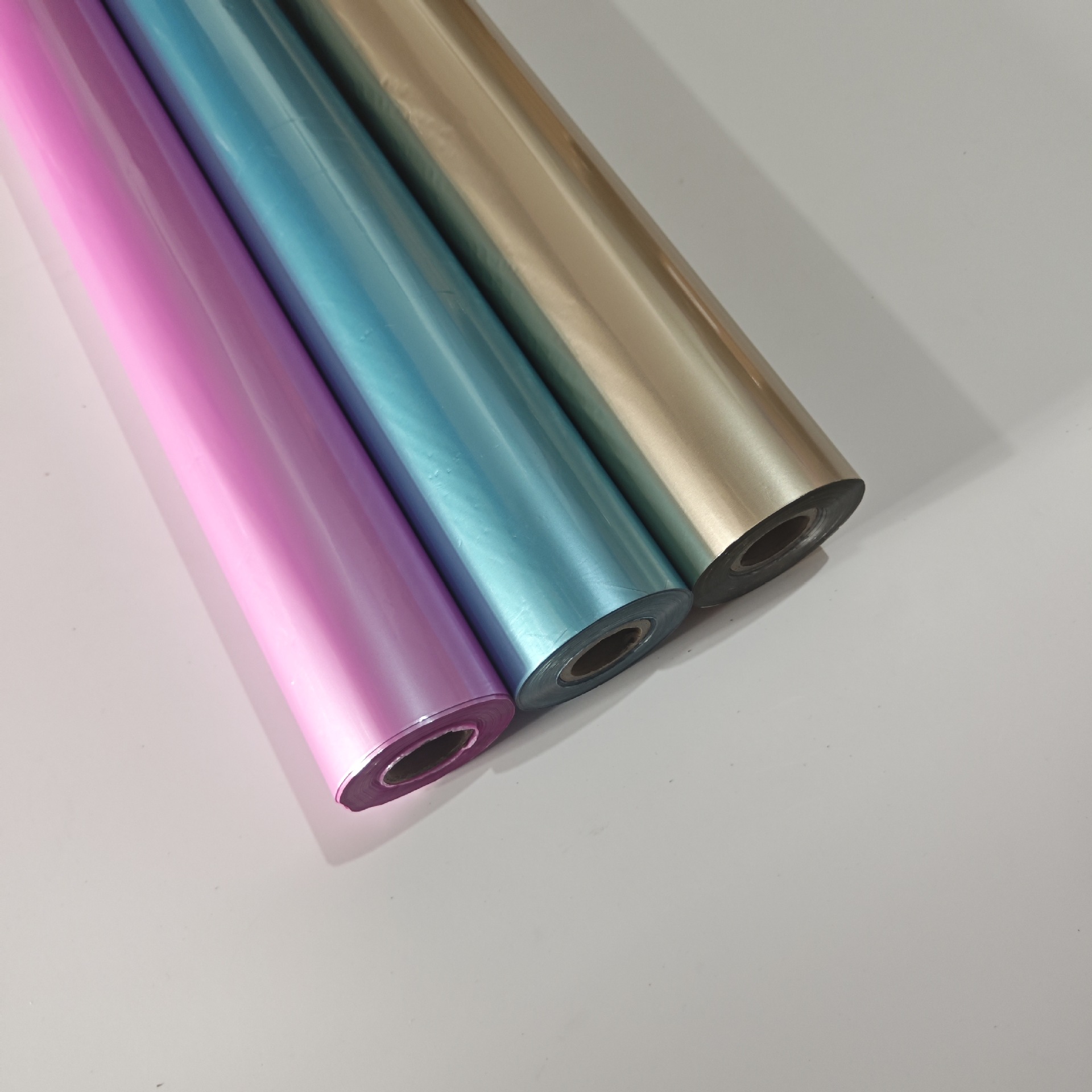 Chengyang manufacturers pearl color hot stamping paper anodized aluminum PU leather hot stamping paper gold rainbow manufacturers