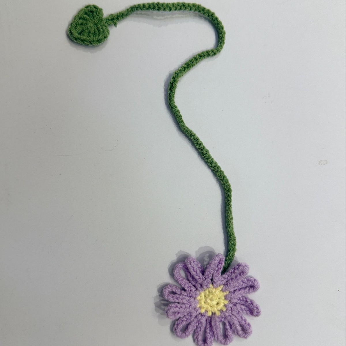 Purely Handmade Crocheted Daisies, Cockscomb, Four-Leaf Clover, Tulips, Bookmarks, Woolen Curtains, Straps, Small Pendants