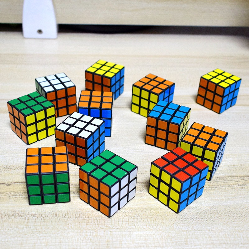 Mini 3CM third-order Rubik's Cube children's creative small Rubik's cube toy elementary school students reward gifts push gifts cross-border