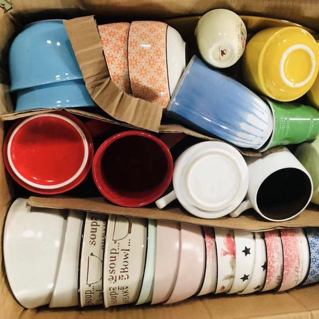 Stall ceramic Miscellaneous wholesale 10 yuan 3 kinds of night market stall ceramic bowl stall supply household Rice Bowl