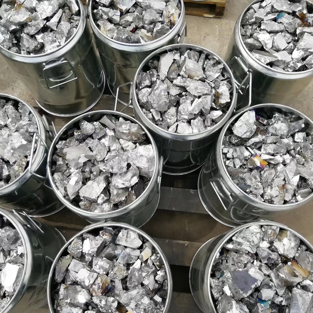 Sell Metallurgical Iron Vanadium Lumps Iron Vanadium Alloy Steel Furnace Material for Forging