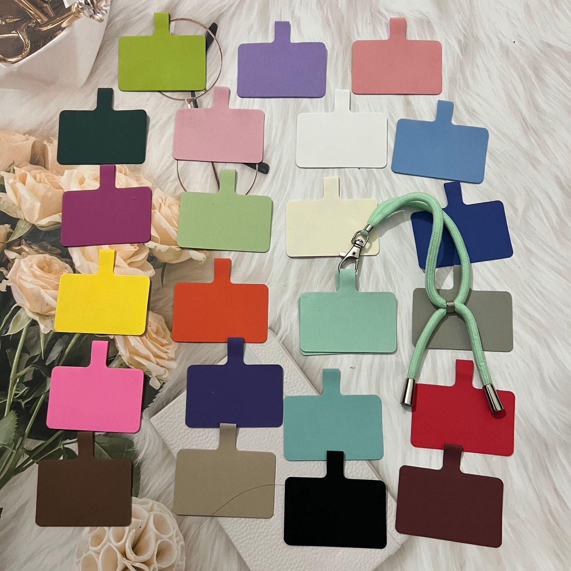 Гарнитура для мобильного телефона, регулируемая, против потери