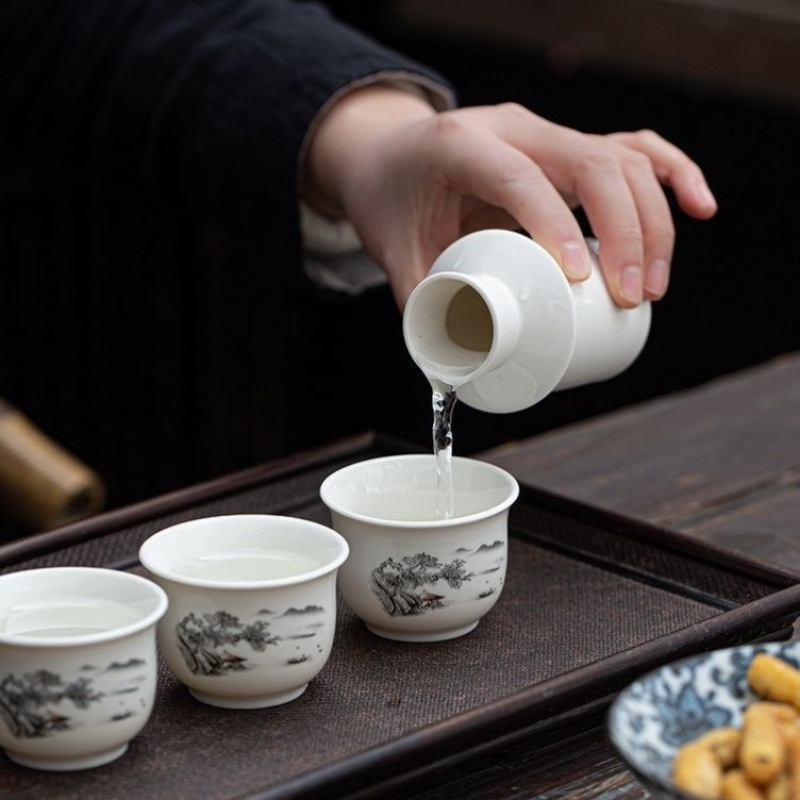 Wine Warmer for Home Use, 0.1kg Rice Wine Warming Pot, Traditional Half-Pound Ceramic Blue and White Wine Cup