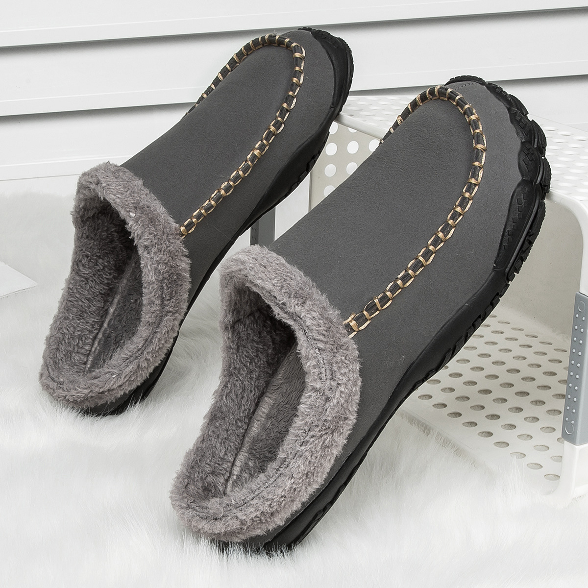 Cotton Slippers fleece-lined Long Hair Indoor Autumn and Winter Couple Home Leisure Fitness sneaker Non-slip Warm Wool Slippers