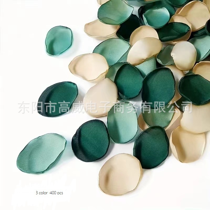 Amazon's Hot-Selling Hot-Edged Silk Rose Petals Wedding Holiday Party Decoration Handmade Simulated Petals 500P