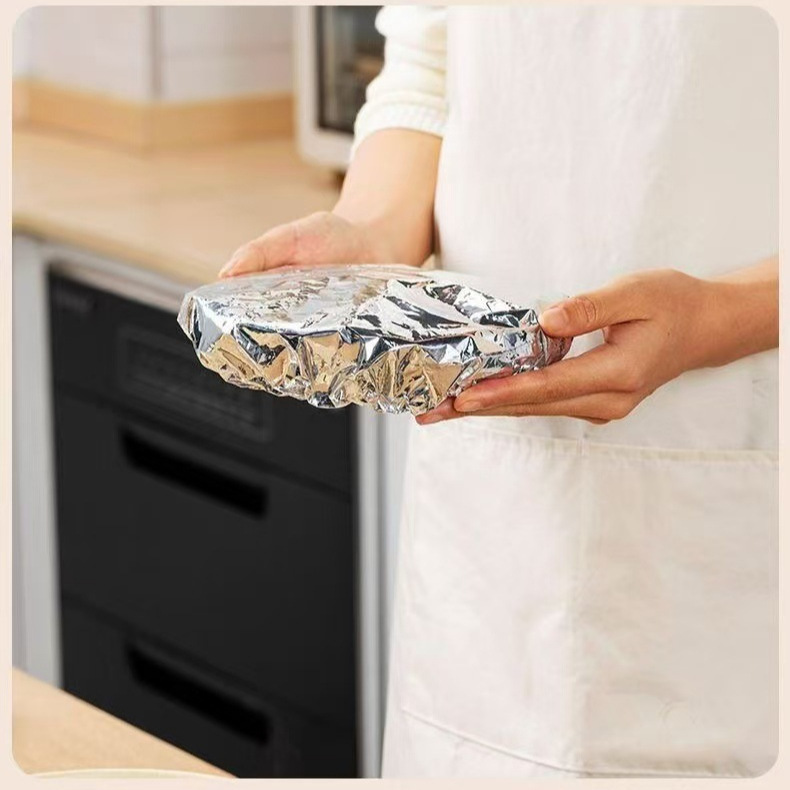 Aluminum Foil Insulation Film Dining Table Meal Insulation Cover Food Grade Aluminum Foil Plastic Wrap Cover Constant Temperature Cover Insulation Lunch Box Cover
