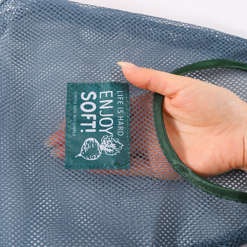 Portable Fruit and Vegetable Hanging Bag Scallion, Ginger and Garlic Storage Fruit and Vegetable Storage Mesh Bag Hollow Mesh Bag Kitchen Vegetable and Fruit Storage Bag