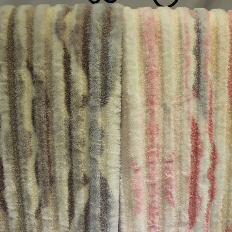 Manufacturer Customized Printed Rainbow-Colored Imitation Rabbit Fur Teddy Velvet Blanket Flannel Imitation Rabbit Fur Can Be Customized Plus Cotton Quilt