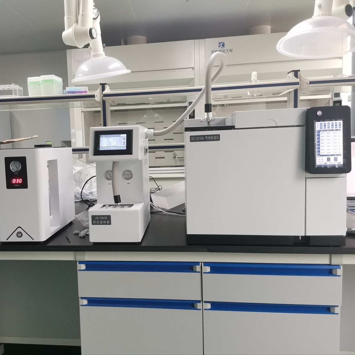 Газовый хроматограф для обнаружения остатков стерилизации санитарных прокладок детектор оксида этилена с пробоотборником в головном пространстве