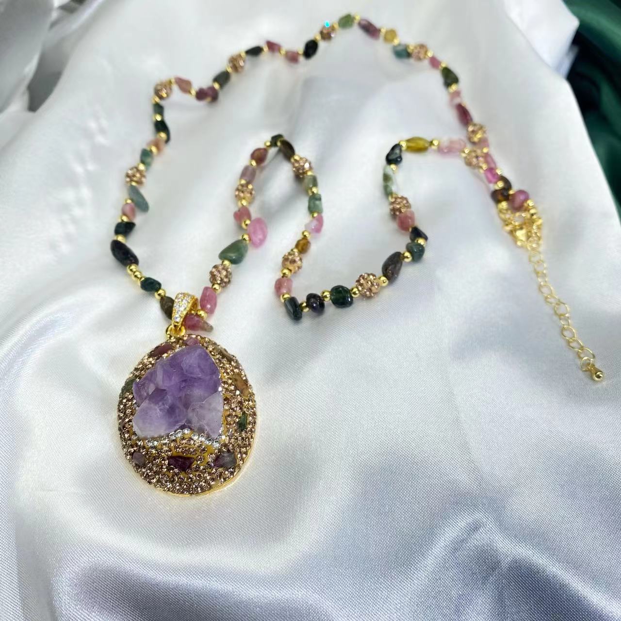 Натуральное фиолетовое кристаллическое ожерелье с турмалином, женский дизайн, легкая роскошь, цепочка на ключицу, оптовая продажа от производителя