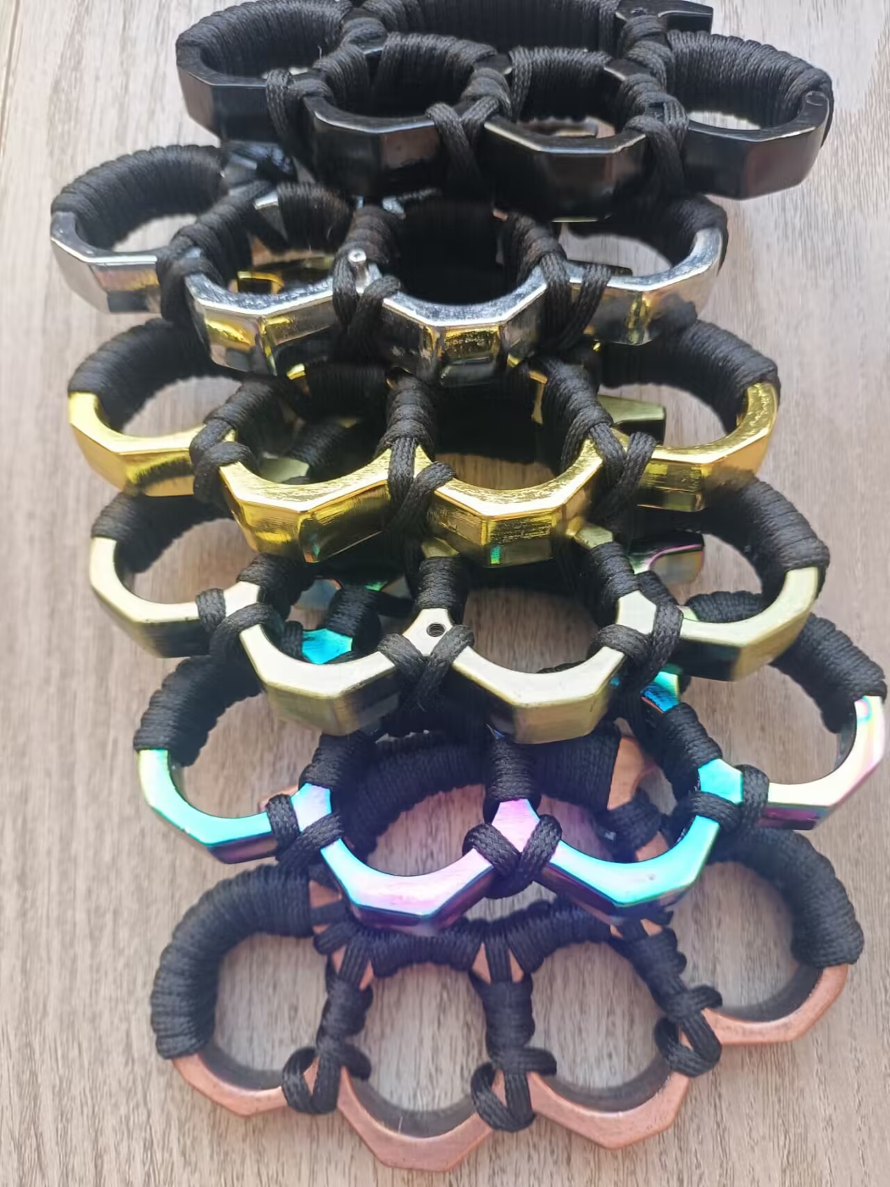 Четырехпальцевая защита для рук, тигровый браслет, боксерская пряжка, материал из цинкового сплава, прочный и износостойкий, толстый плоский шнур